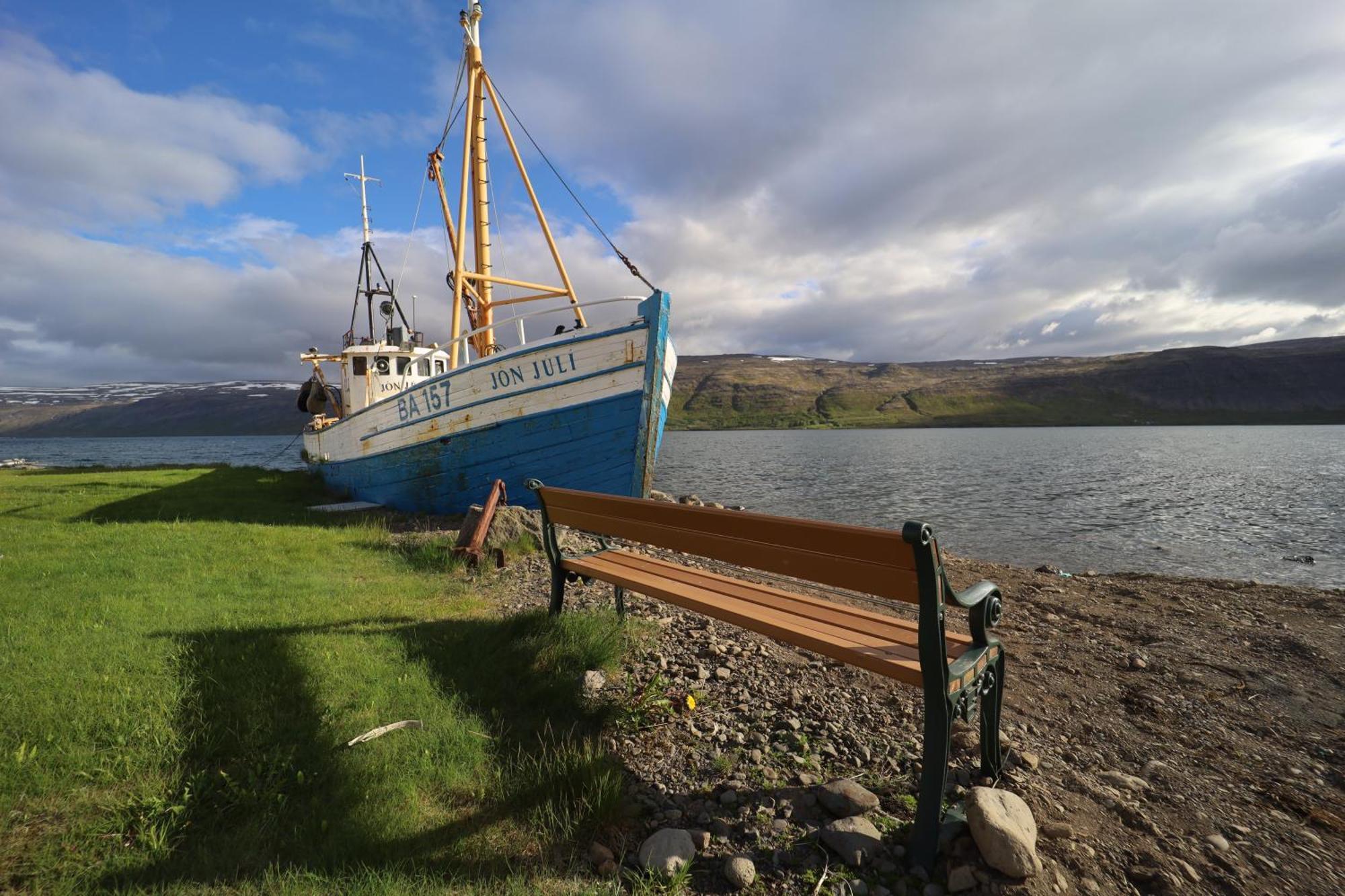 Kirkjubraut - Church Street Talknafjordur Zewnętrze zdjęcie